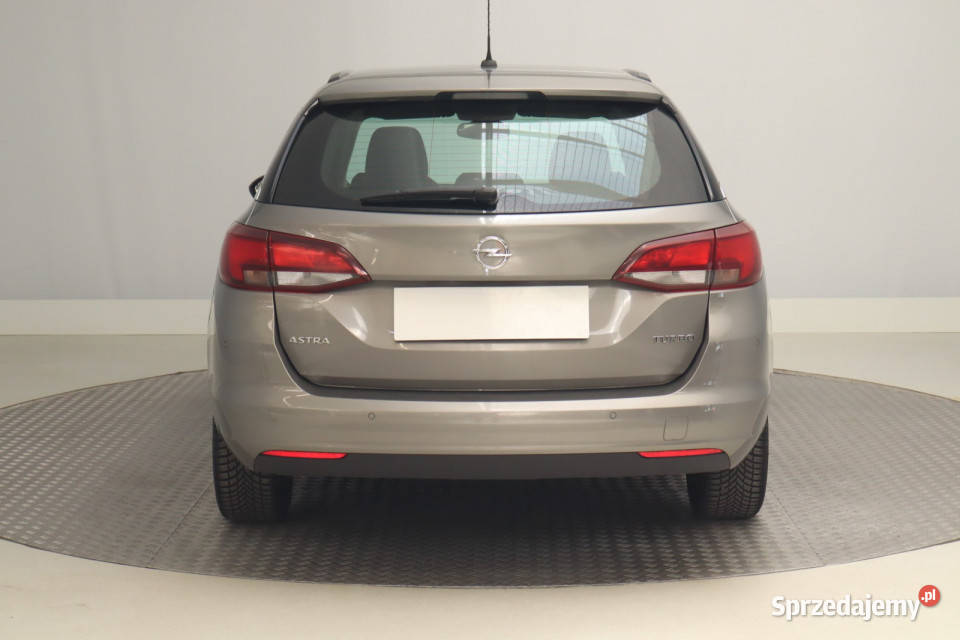 Opel Astra 14 T Zabrze