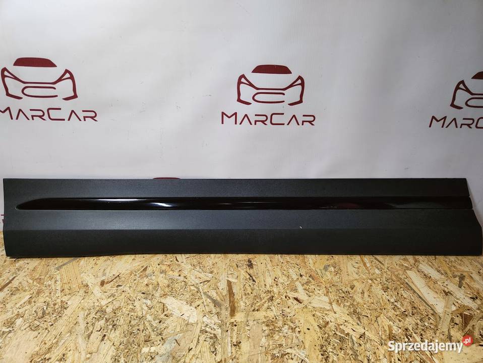 Listwa Drzwi Lewy Przód Mercedes GLA W247 osobowe Pleszew