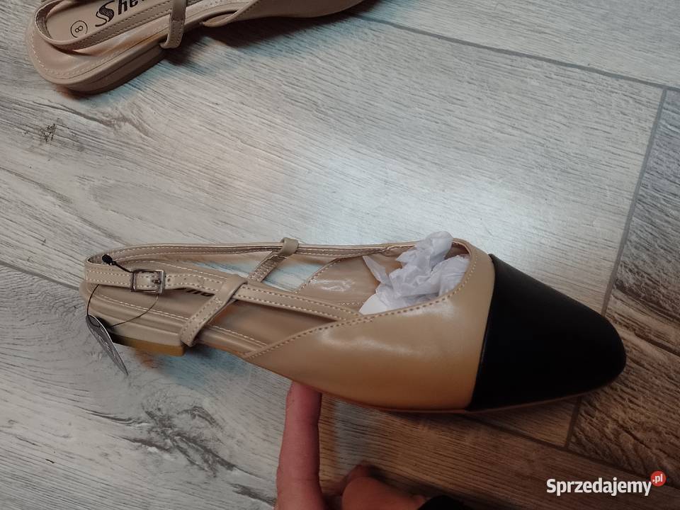 39 Beżowo Czarne baleriny wieczorowe z odkrytą małopolskie Kraków