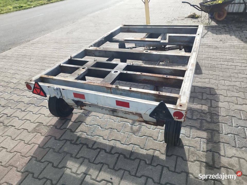 Przyczepa na obrotnicy do sadu stajni opony wielkopolskie Strzyżew