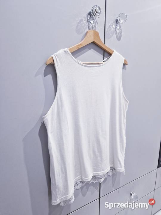 Ażurkowa bluzeczka na ramiączkach top sprzedam