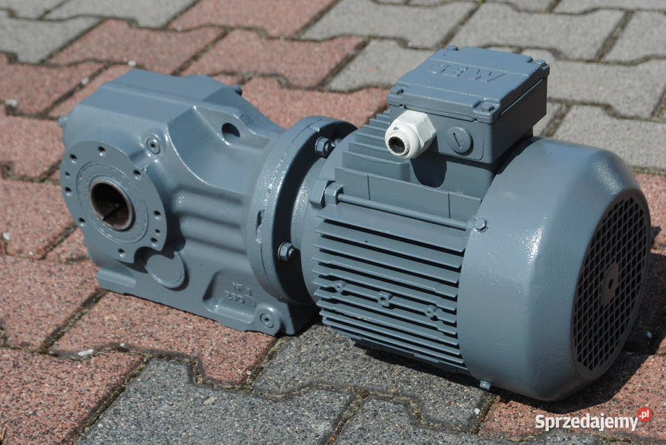 Motoreduktor kątowy 15kw 214obrmin firmy SEW