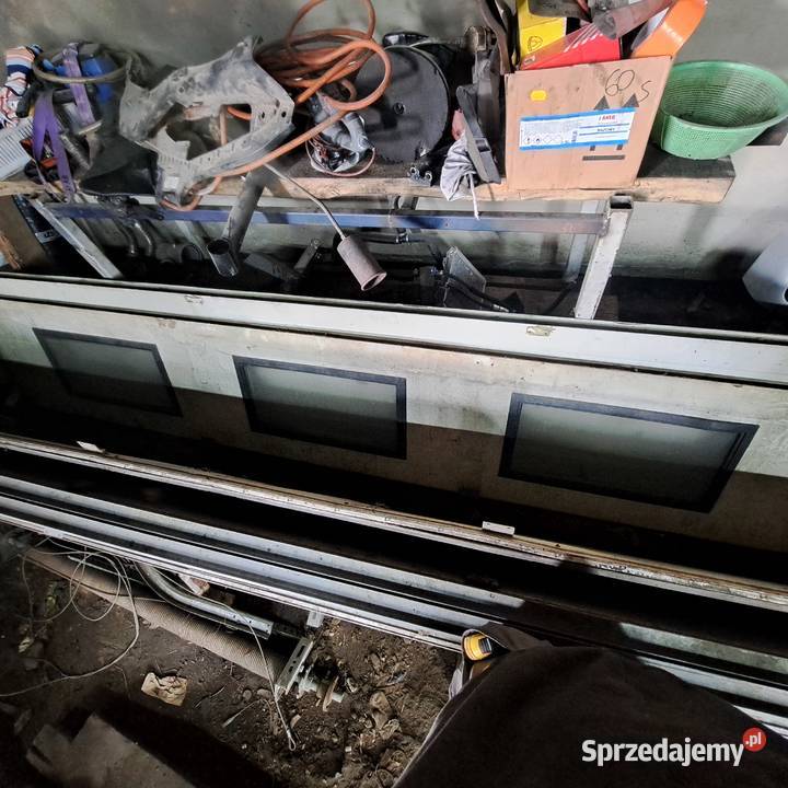 Brama segmentowa 355 x 360 Kamela