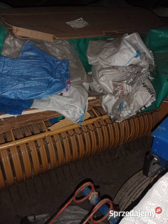 Prasa sipma z 224 Kostkujące Pilica