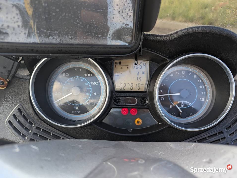 Skuter Piaggio XEVO 125 katB kufer motokoc Kraków
