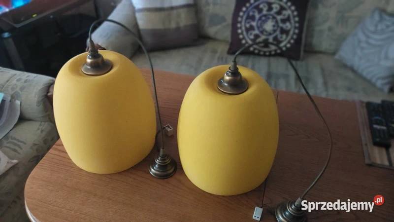 Lampy wiszące klosze żółte w kształcie tulipana
