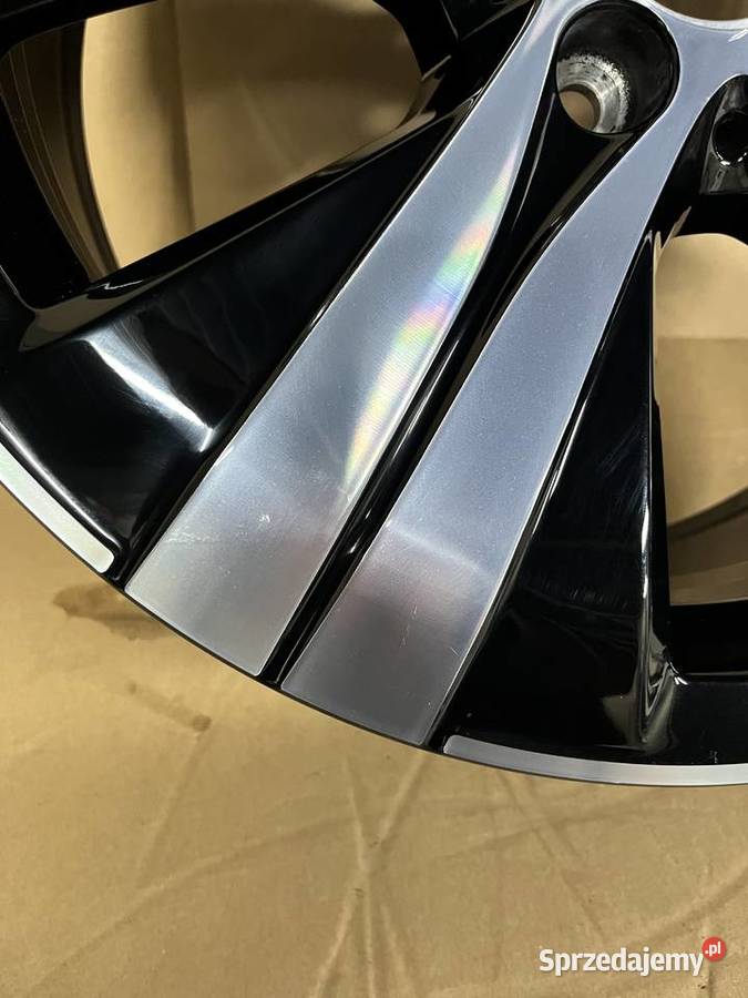 Felga Mercedes CKlasa W206 A2064017100 7Jx17 Samochodowe