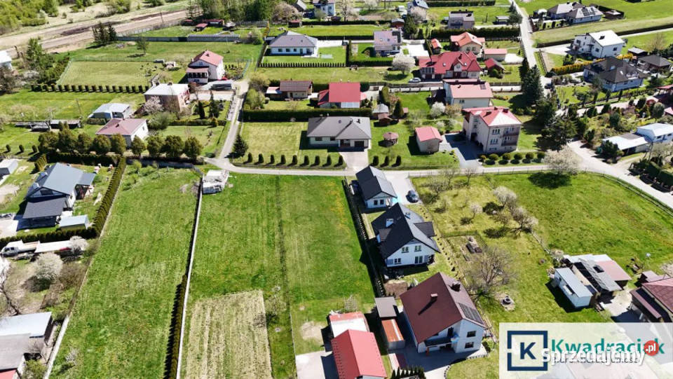 sprzedaży gruntu Targowiska 800m2 sprzedam