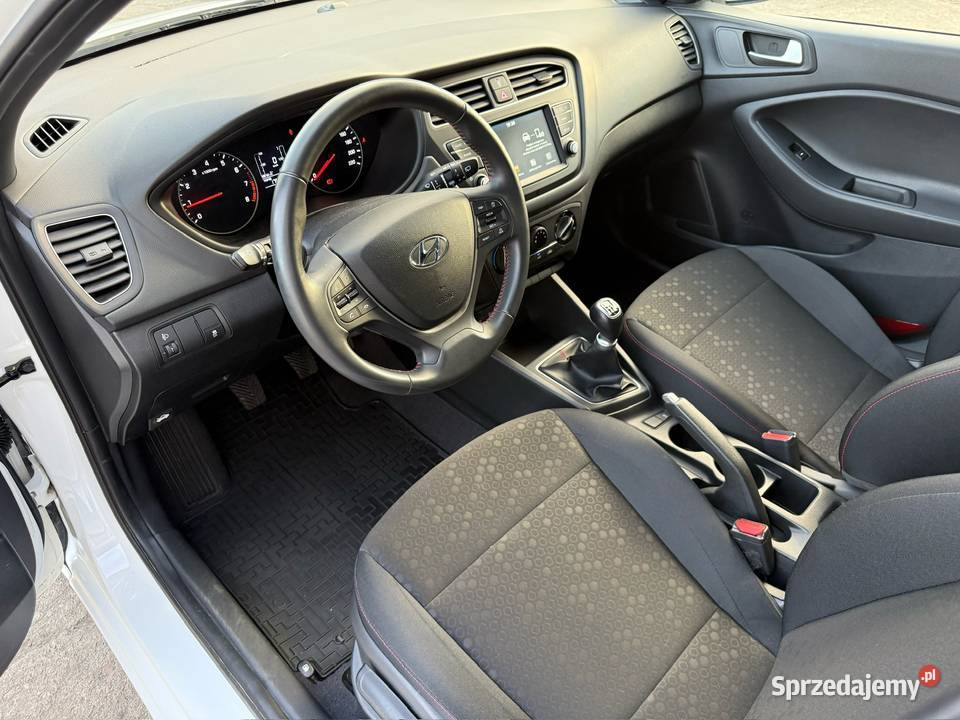 Hyundai i20 2020 84 11 stan idealny i20 Miastko sprzedam