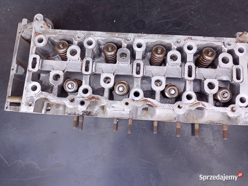 Głowica 12 TSI 105 CBZ Silniki i osprzęt Jawor sprzedam