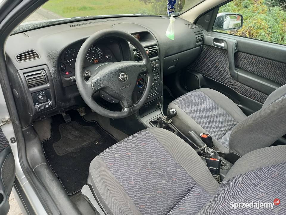 OPEL ASTRA G 16 8V 84 2001r Klima Navi Hak Gliwice