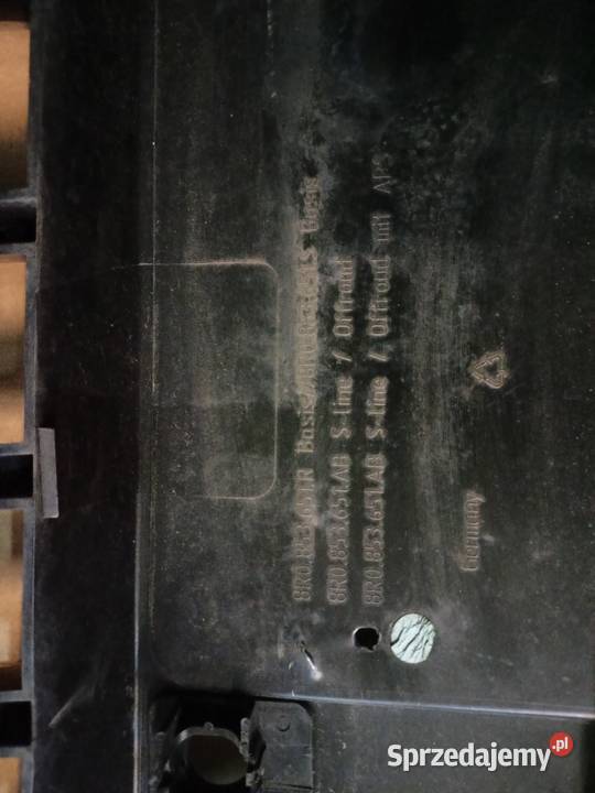 Audi Q5 8R0853651 grill atrapa S line Czechy