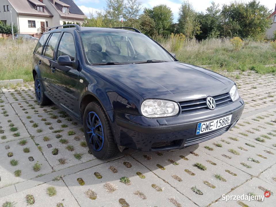 Volkswagen Golf 4 16 100 benzyna 1999r kombi pomorskie Wejherowo sprzedam