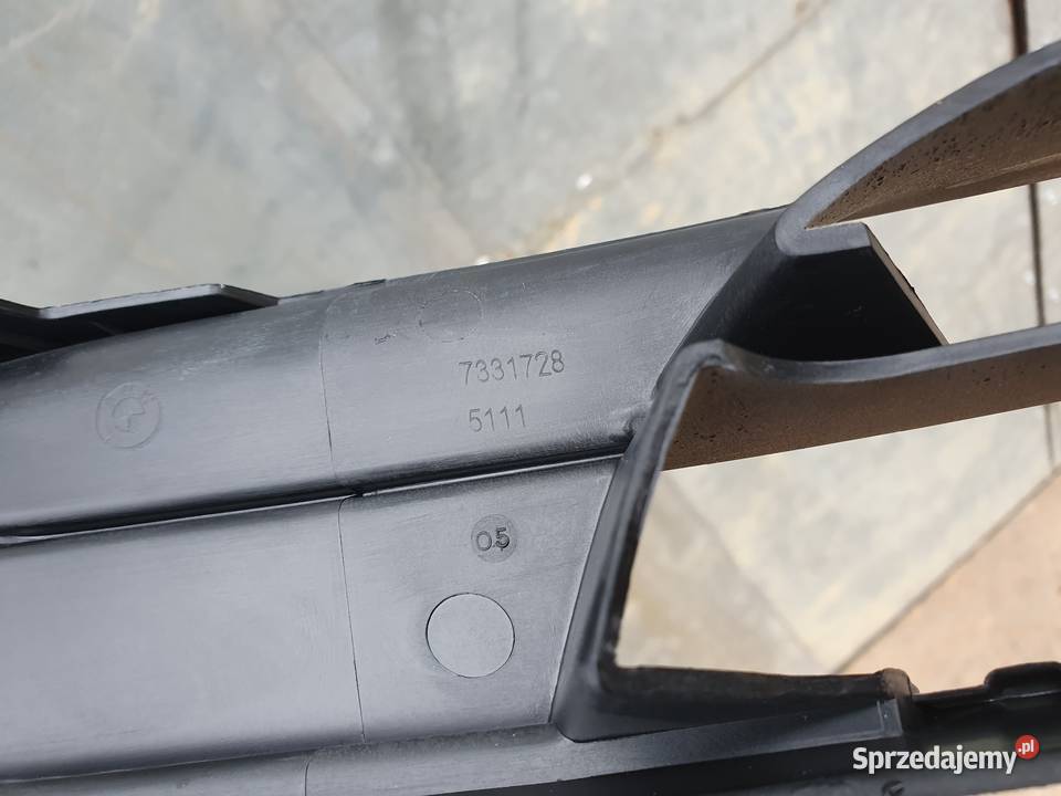 BMW 5 F10 F11 LIFT LCI KRATKA PRAWA ZDERZAKA Międzychód