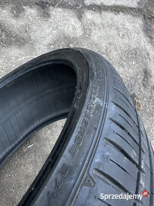 Falken Azenis FK510 295 25 22 opona letnia stan