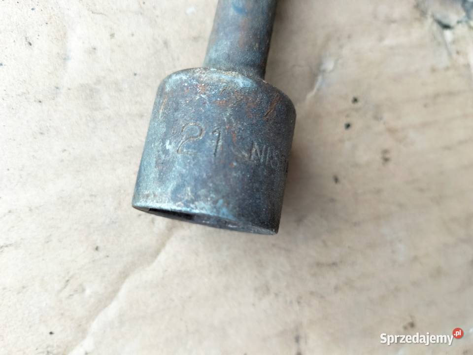 NISSAN KLUCZ DO KÓŁ R21 Kamień-Kolonia sprzedam