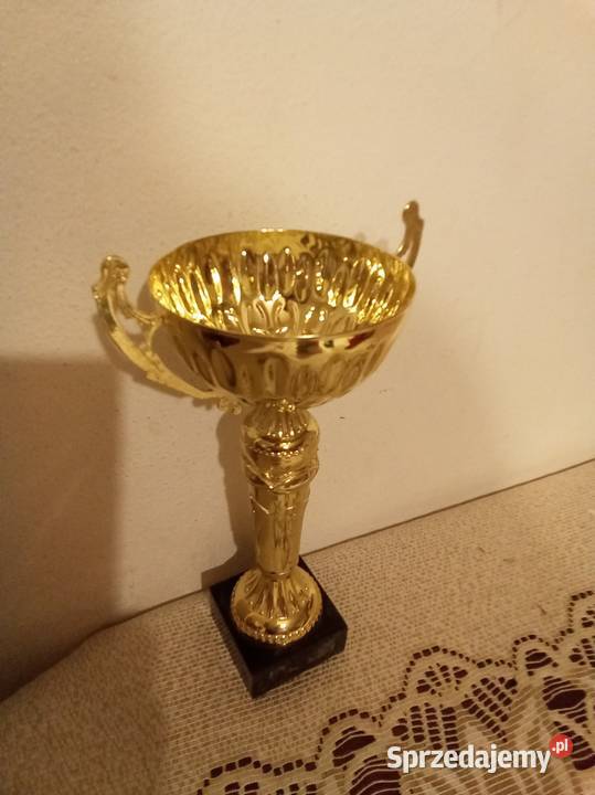 Złoty puchar z podstawką mazowieckie Warszawa