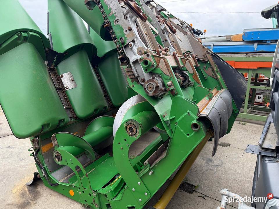 Heder do kukurydzy John Deere 8 rzędowy Do kombajnów Nowa Ruda
