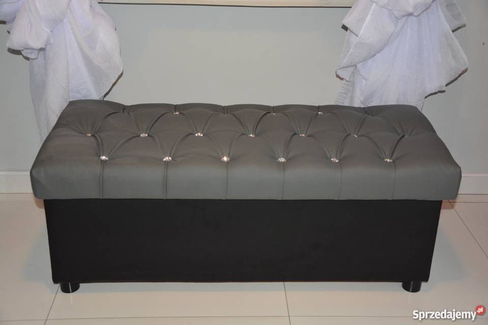 Pufa biała tapicerowana Pikowana Kryształki 40cm