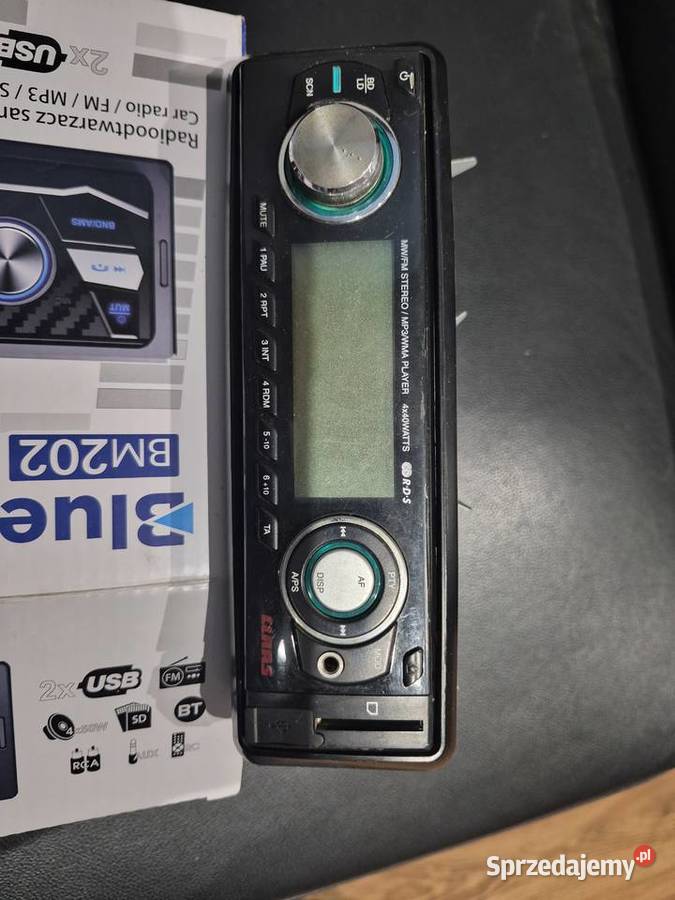 Sprzedam używane radio z oznaczeniem CLAAS model Turek