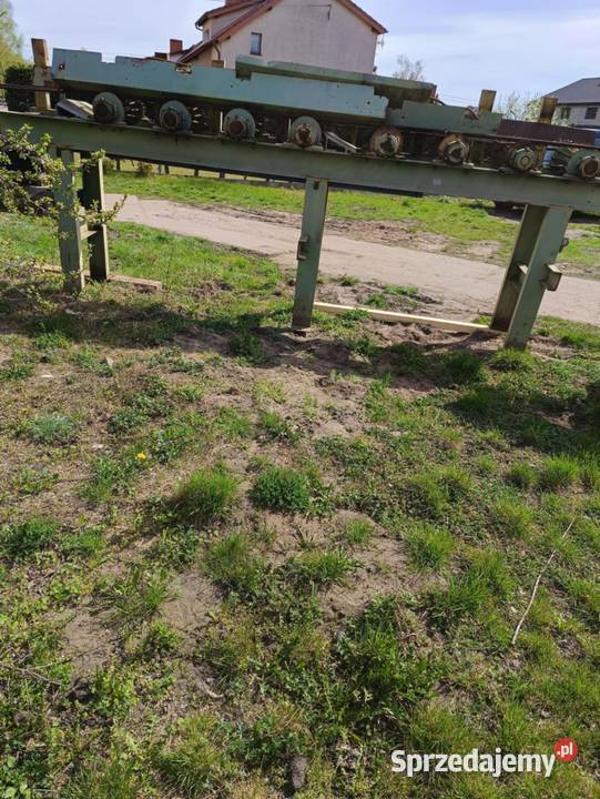 Podajnik kłód wzdłużny do korowarki traka Produkcja Śliwice