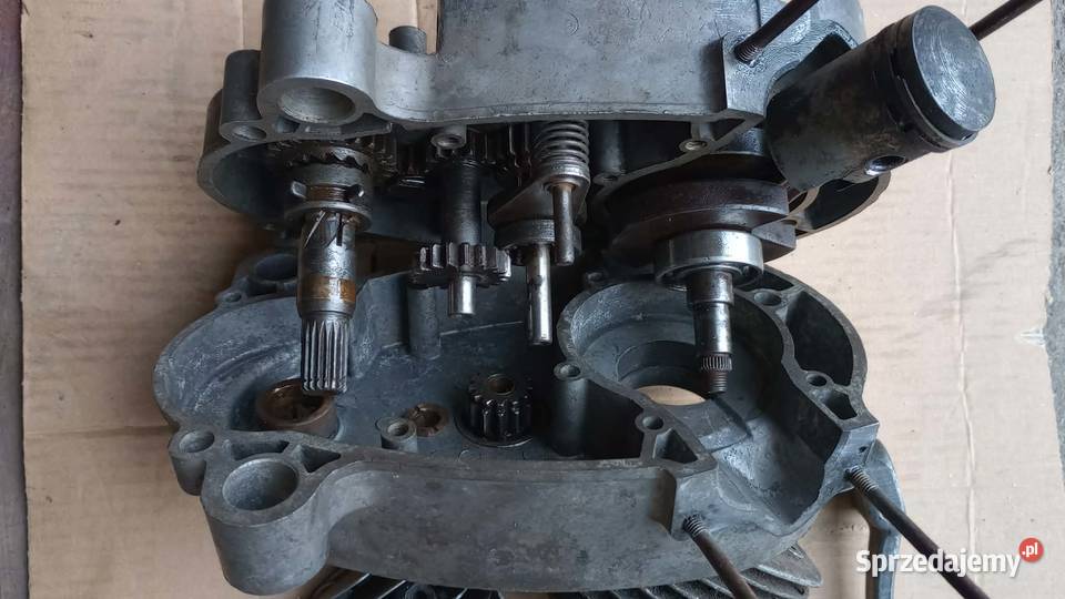 Części Romet Komar Silniki i osprzęt wielkopolskie Strykowo sprzedam