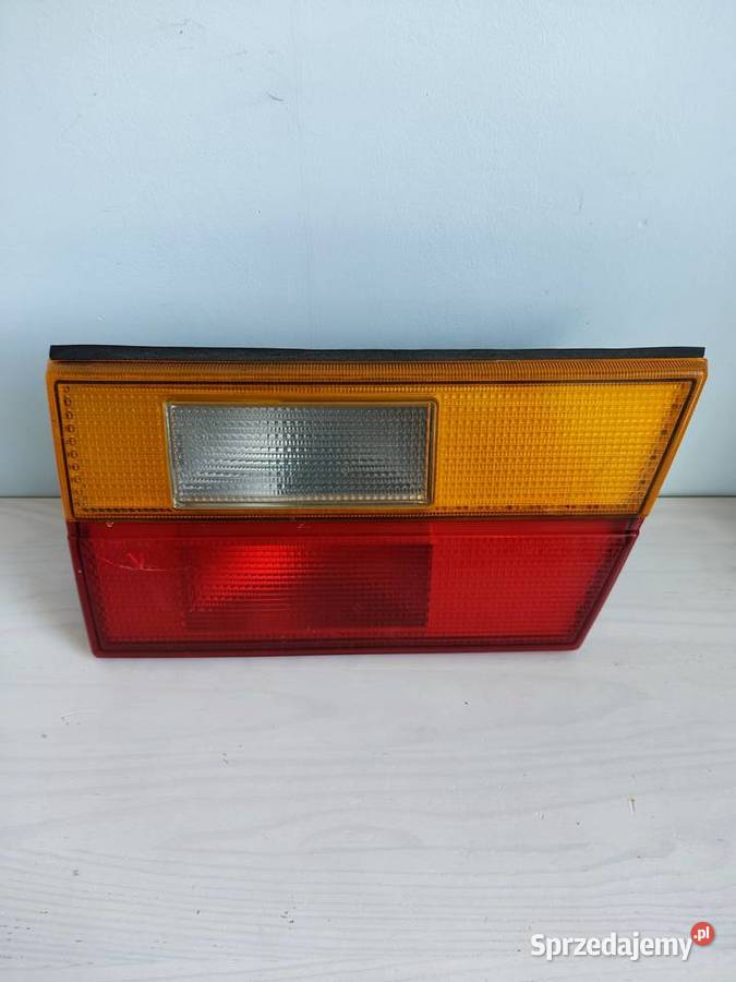 Lampa Hella tylna prawa VW Passat B2 32B Głuchołazy sprzedam