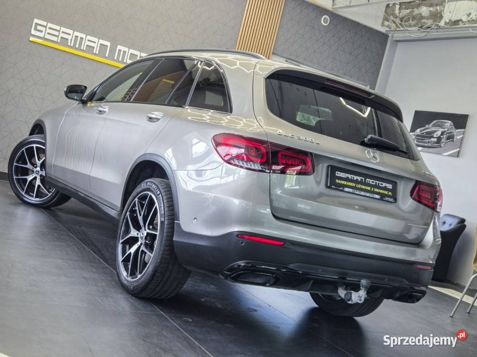 Mercedes GLC 300 AMG Night 4Matic Multibeam Led nawigacja Gdynia sprzedam
