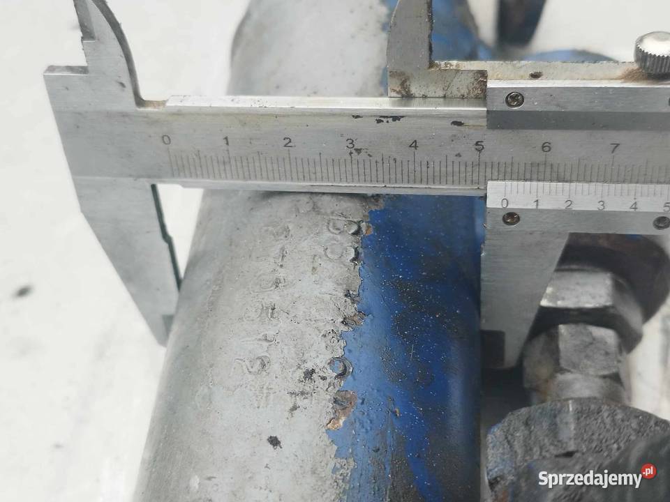 Siłownik hydrauliczny Złożony 34 rozciągnięty Strzyżew