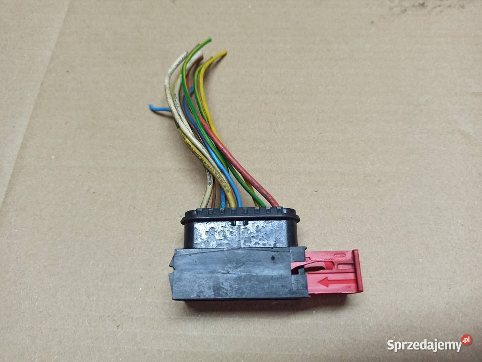 Opel Vivaro Renault Trafic wtyczka kostka Wyposażenie elektryczne Bolesławiec