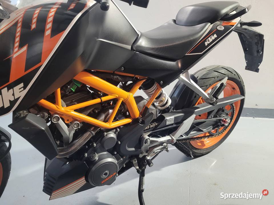 KTM 390 DUKE ABS 1 rej 2015 13 100 manualna Stare Babice