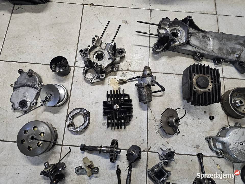 Honda PX 50 silnik części PXR 50 wał kapa Jelenia Góra