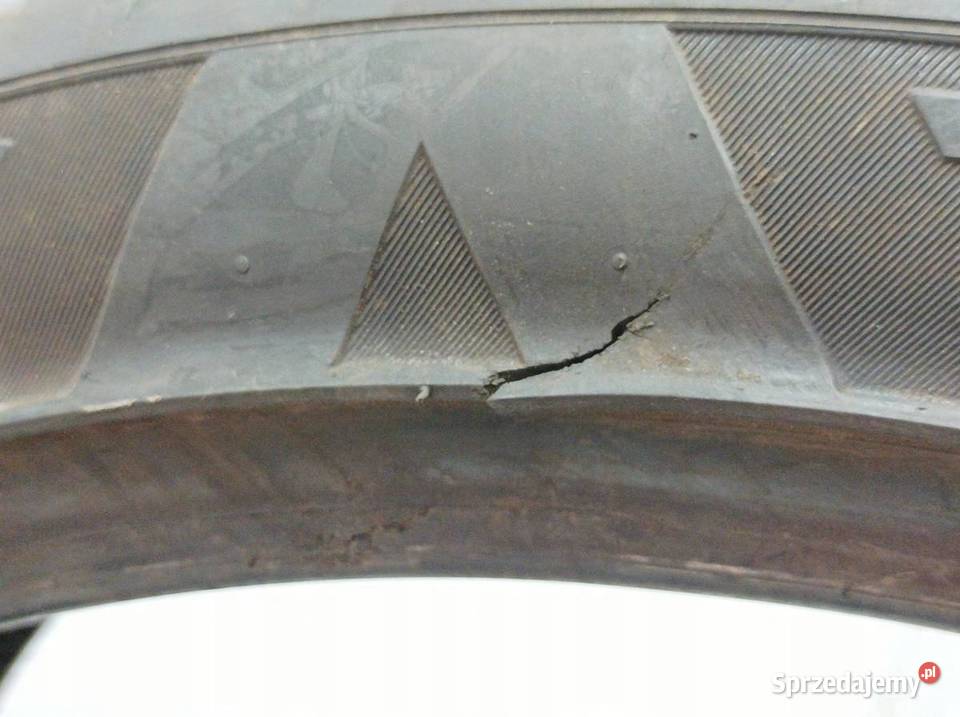OPONA LETNIA KUMHO ECSTA 91 22540R19 0124643MM świętokrzyskie