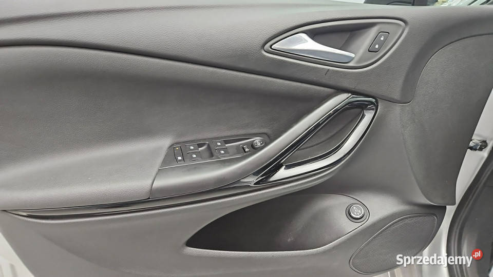 Opel Astra V 12 T Elegance SS Z Polskiego Salonu 1199cm3 Warszawa