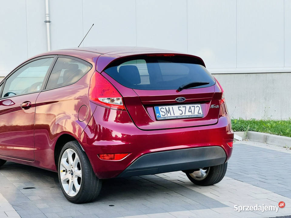 Ford Fiesta Ford Fiesta Mk7 125 Benzyna 82 2011 nieuszkodzony Mikołów