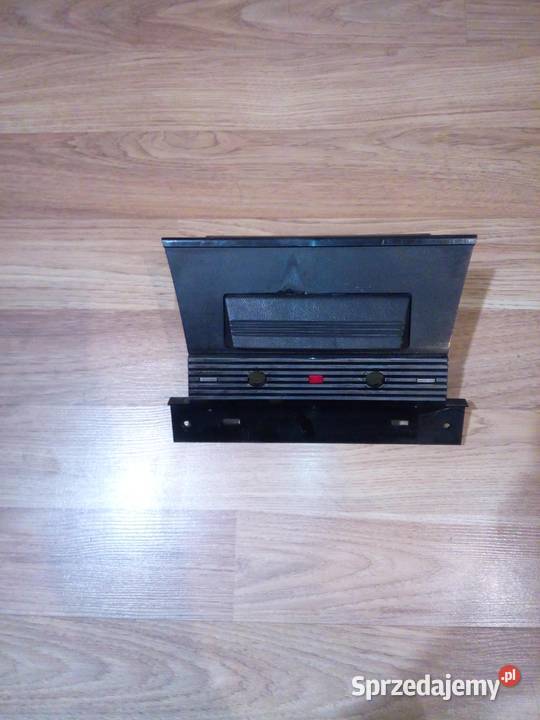 Skoda 100 deska rozdzielcza popielniczka Wyposażenie wnętrza śląskie Dobieszowice sprzedam