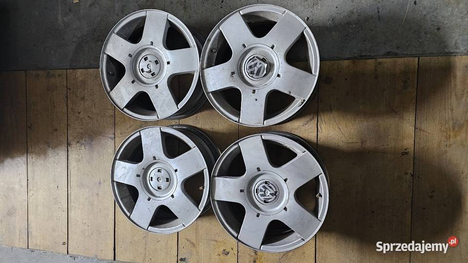 Felgi 5x100 R15 Vw seat skoda audi oryginał Samochodowe sprzedam