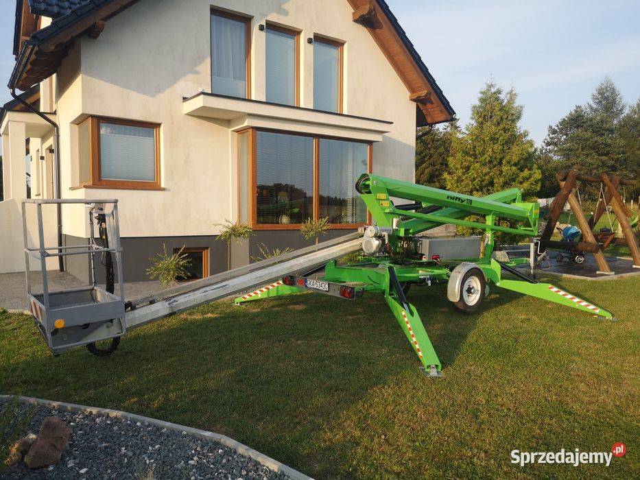 Podnośnik koszowy na przyczepie zwyżka wynajem Mirachowo