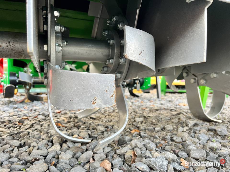 Glebogryzarka międzyrzędowa Bomet Vela 2x50 u540 Glebogryzarki mazowieckie Trojanów sprzedam