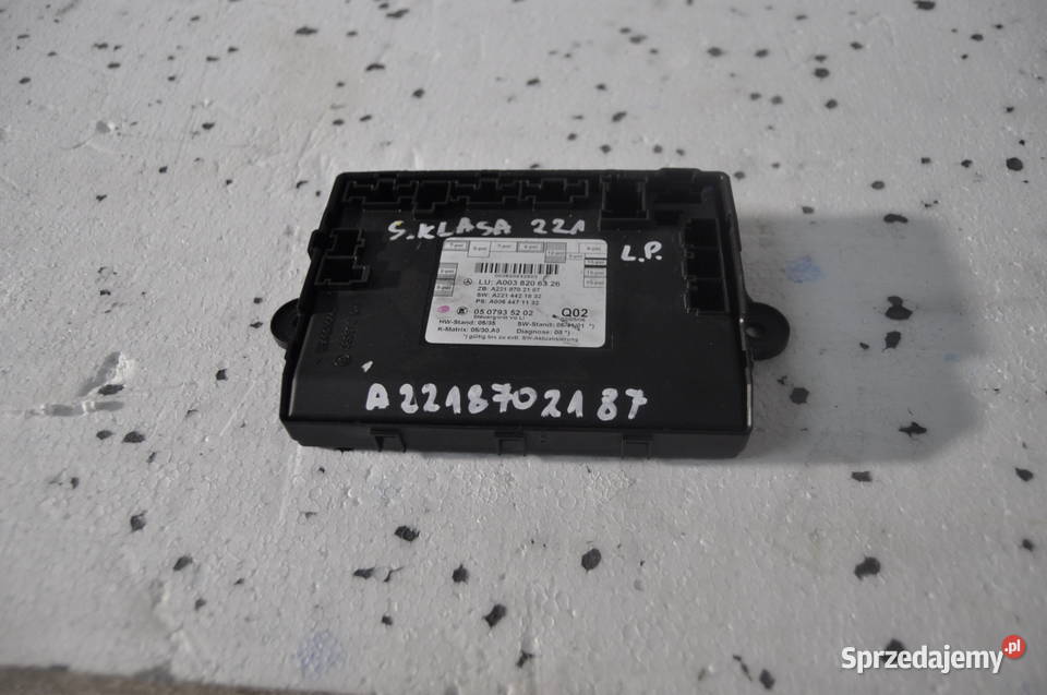 Mercedes W221 Moduł Drzwi Lewy Przód A2218702187 sprzedam