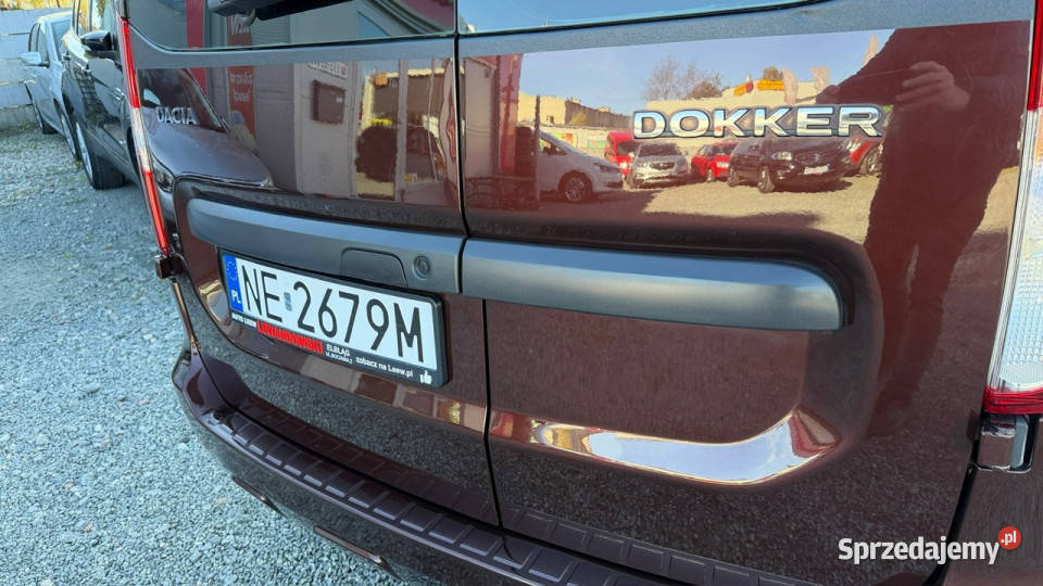 Dacia Dokker Benzyna Zarejestrowany Ubezpieczony Rok produkcji 2017 sprzedam
