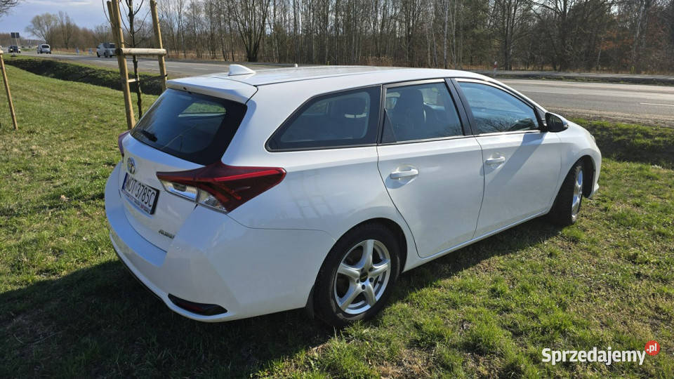 Toyota Auris II 2012 99KM Auris Karczew