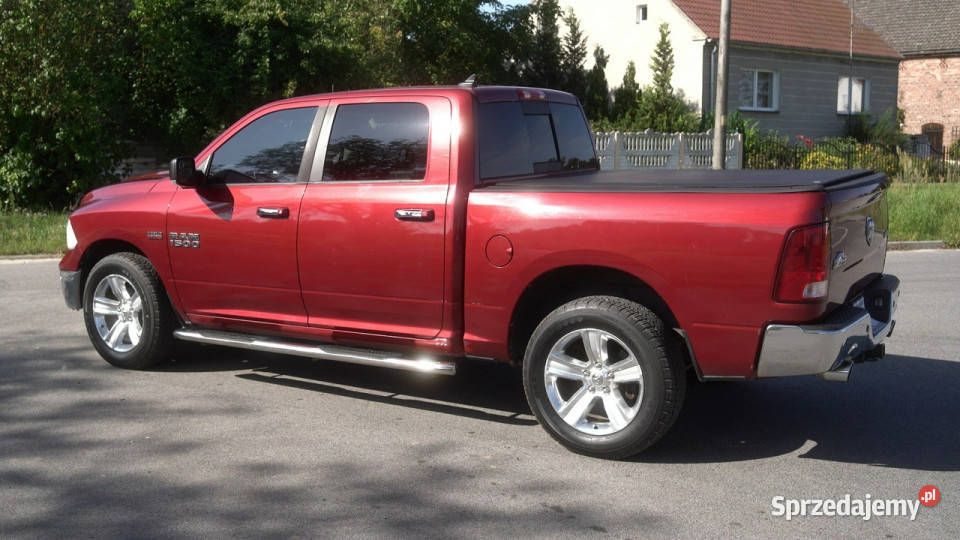 RAM 1500 RAM 1500 Big Horn 57 HEMI V8 44 2014