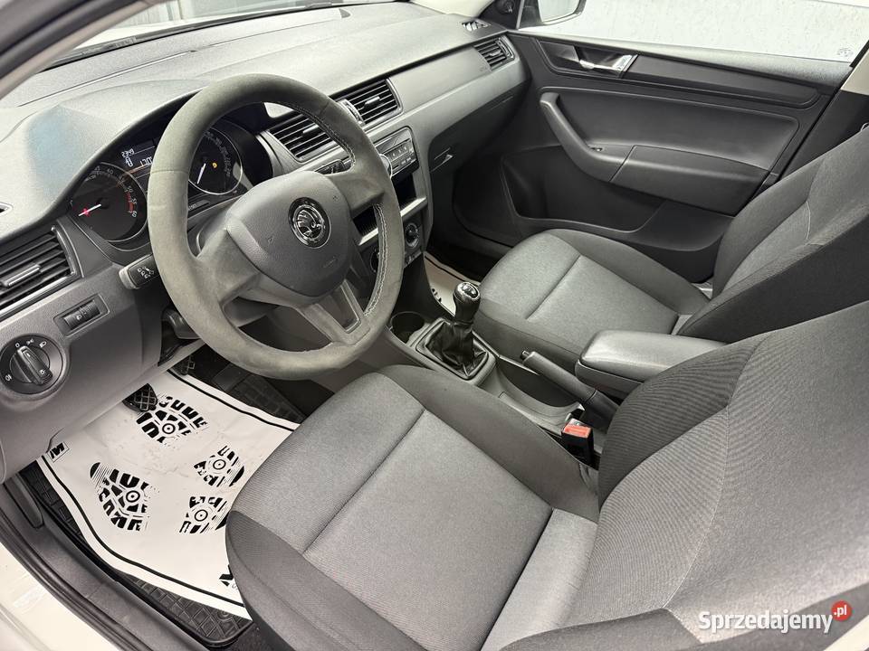 Skoda RAPID 16TDI 5L100 salon pełna historia ASR (kontrola trakcji) Poznań