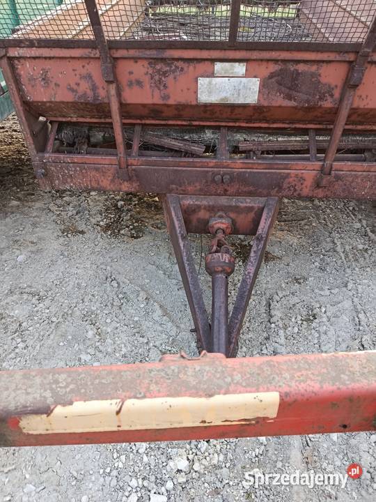 rozrzutnik obornika rosyjski Posądza