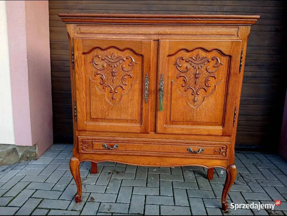 Barek Ludwikowski Komoda Rzeźbiona Meble Kamienna Góra
