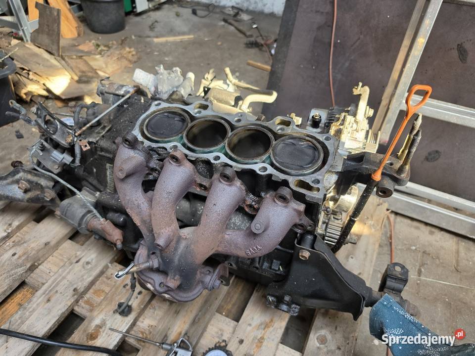 Dół Silnika honda vtec D16Y8 Czajków