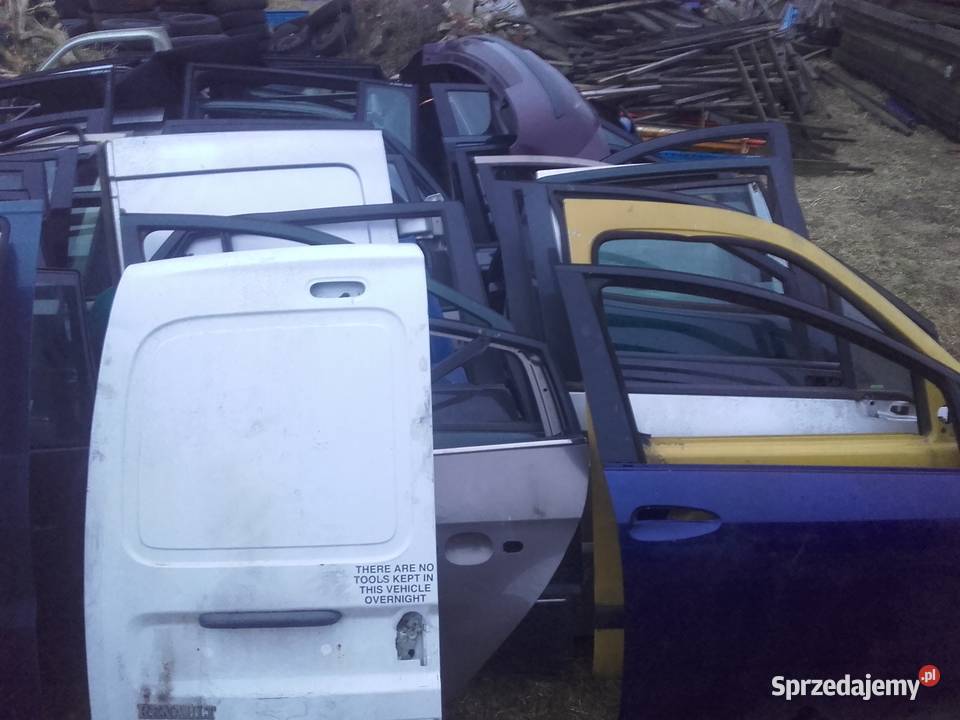 Hurtowo 300 sztuk drzwi Fiat Opel Renault Rover części blacharskie Łódź