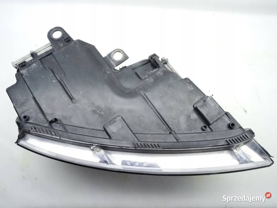 AUDI A8 D3 LAMPA PRZEDNIA LEWA BIXENON Przemęt