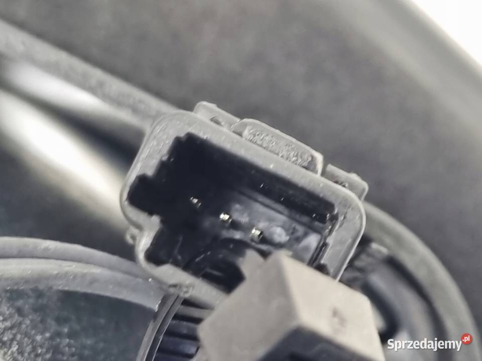 Renault Kadjar TYLNIA TYLNA LAMPA PRAWA prawy lubelskie Janów